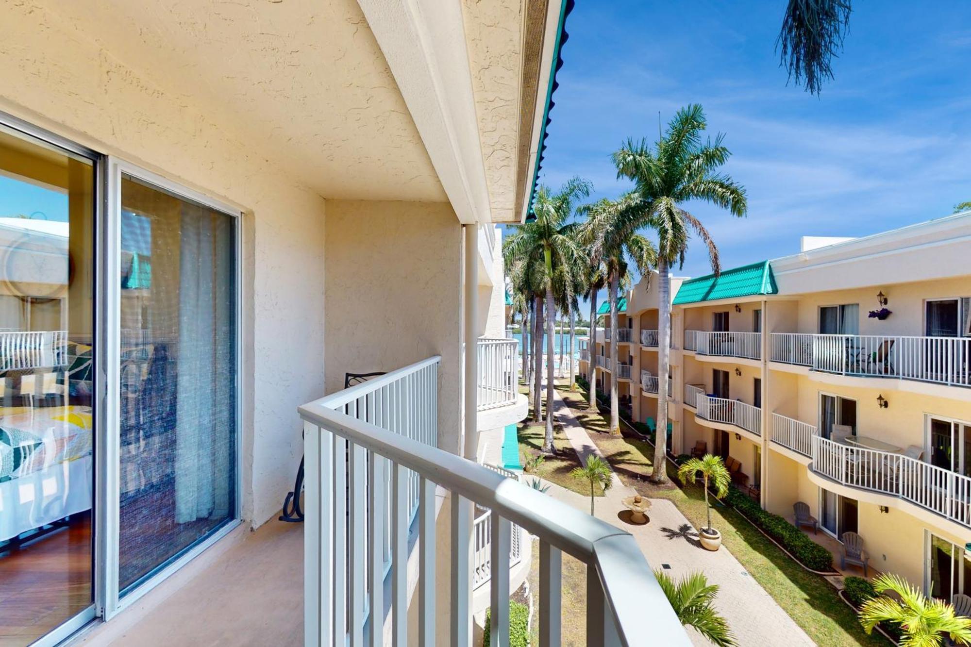 シエスタ・キーThe Palm Bay Club Unit 311アパートメント エクステリア 写真
